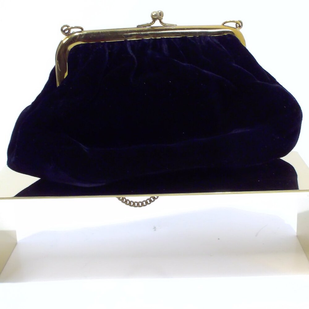 Vintage Ingber Dress Cluch with Kiss Lock Closure and Gold Hardware